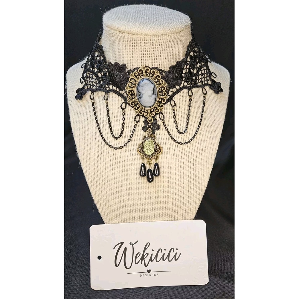 New Lace Short Whimsigoth Steampunk Romantic Lace Floral 15" CameoW/Drop Pendant